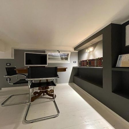 Portici Design Suite - Historical Center Bolonya Dış mekan fotoğraf
