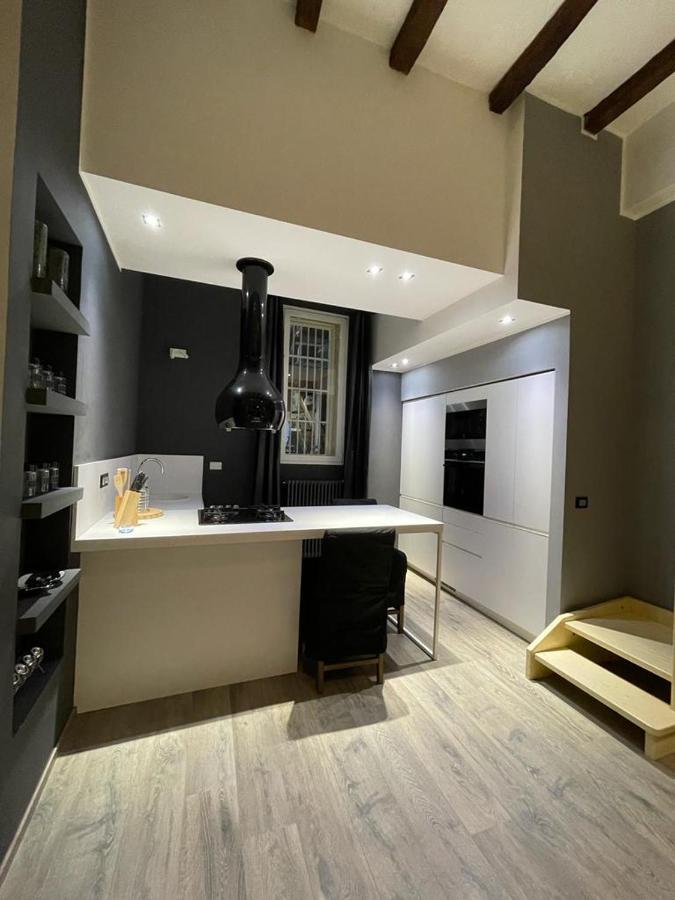 Portici Design Suite - Historical Center Bolonya Dış mekan fotoğraf