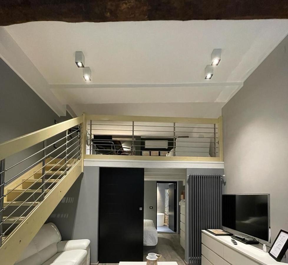 Portici Design Suite - Historical Center Bolonya Dış mekan fotoğraf