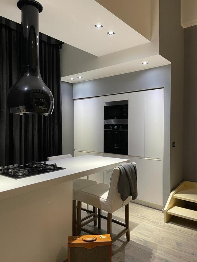 Portici Design Suite - Historical Center Bolonya Dış mekan fotoğraf